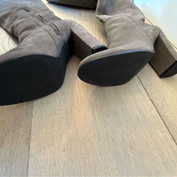 Kenneth Cole over the knee boots - Picture 2 of 6